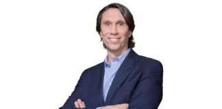 Telefónica releva al presidente de su filial chilena con la venta encima de la mesa | Empresas