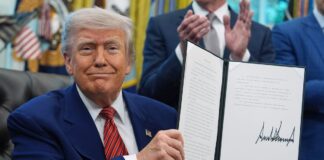 Trump usa la falla del poder española como argumento para aumentar la energía nuclear en los Estados Unidos