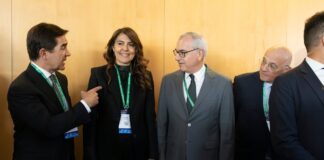 Josep Oliu y Carlos Torres, el pulso de poder que enciende la batalla entre bancos | Economía