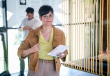 Rodríguez defiende que la propuesta de PSOE para la construcción de viviendas es «Mesurad y poderoso» | Negocio