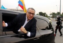 Jorge Glas asumió una cita médica en el Hospital Naval en Guayaquil | Parte | Política | Noticias
