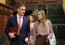 El gobierno establece el comienzo del apagón en tres pérdidas de generación consecutivas en Granada, Badajoz y Sevilla | España