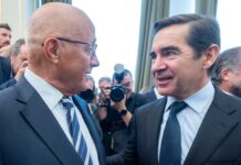 Bruselas “no ve razones que justifiquen el bloqueo” de la compra del Sabadell por el BBVA | Economía