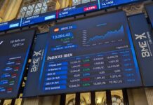 La confianza del inversor español hunde el caos comercial | Negocio