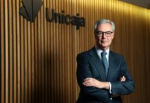 José Sevilla (Unicaja): «Nos centramos en nuestro plan estratégico, no en fusiones» | Buscar