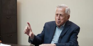 León Roldós sobre la declaración de Robert Kennedy Jr. respecto a la muerte de su hermano: Si él tiene algún tipo de indicio, sería bueno que se impulse una investigación | Política | Noticias