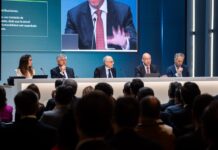 Más allá del voto | Negocio