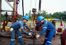 Los bajos precios del petróleo tienen acceso a financiamiento para Ecuador | Economía | Noticias