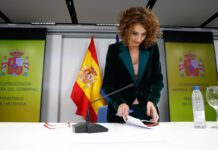 Las comunidades y Hacienda retoman el debate sobre el peso de la población ajustada en la financiación | Economía