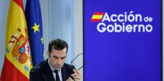 La consulta del abuelo de BBVA a Sabadell: ni árbitro ni ilegal | Negocio