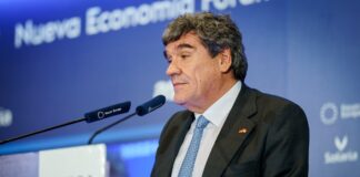 España Bank reestructuró los estudios después de la renuncia de su director | Negocio