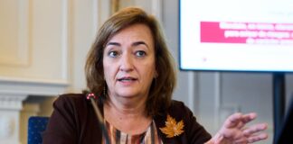 Airef reduce su pronóstico del PIB y las preguntas estan optimismo sobre los efectos de la Guerra Arancelaria | Negocio