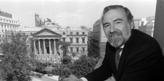 Juan Manuel Eguiagaray: político socialista, economista, navegante y hombre bueno | Economía