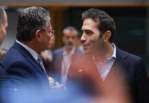 La UE se esfuerza por un mejor acuerdo comercial con Trump que el del Reino Unido | Negocio