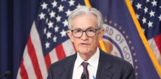 La Reserva Federal mantiene los tipos y prevé solo recortar 0,5 puntos este año pese a las presiones de Trump | Economía