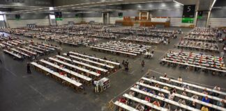 España vuelve a superar los 1,6 millones de funcionarios una década después | Economía