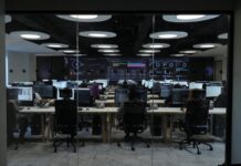 La consultora que fichó a Villacís entra en liquidación y se enfrenta a una investigación impulsada por la banca | Empresas