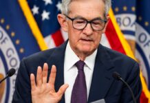 Powell se sacude la presión de Trump: los futuros y los analistas no esperan movimiento hasta al menos septiembre | Mercados Financieros