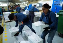 Desde las minorías se plantea votar reformas electorales por partes para dejar aparte el cambio en método para asignar escaños | Política | Noticias