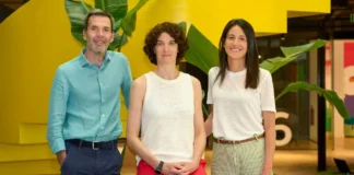 Dentsu potencia la visibilidad de marcas en búsquedas con IA