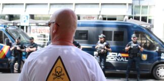 Los trabajadores de Vestas en Daimiel se rebelan contra las enfermedades profesionales: “Falta información sobre los químicos que se utilizan” | Economía