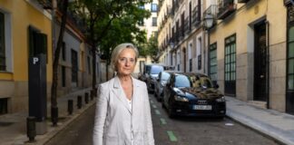Colegio de Arquitectos: Marta Vall-llossera: “La forma en la que se rehabilita pone en peligro la identidad de los barrios” | Negocios