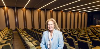 Jenny Johnson, una de las mujeres más poderosas de Wall Street y que gestiona 1,6 billones de dólares: “EE UU no puede dejar el control de los minerales críticos a China” | Negocios