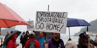 Miles de personas se echan a la calle en varias ciudades de España contra la “turistificación” | Economía