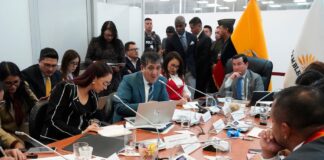 Sesenta y ocho operadores de justicia son investigados por presuntas irregularidades, dice el fiscal encargado Wilson Toainga a la Comisión de Fiscalización | Política | Noticias