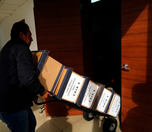 Caso Triple A: más de 110 testigos y peritos usará Fiscalía en el juicio contra 22 personas, naturales y jurídicas, acusadas de comercializar ilícitamente combustibles | Política | Noticias