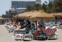 El turismo en España toca máximos y vive la mejor Semana Santa de su historia | Economía
