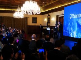 Daniel Noboa da un giro comunicacional con nuevos logos y portavoz | Política | Noticias