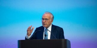 La Fundación La Caixa quiere invertir 4.000 millones hasta 2030 y pide a Criteria que actúe de manera “coordinada” | Empresas