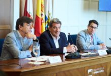 En verano, aulas abiertas: la universidad que no cierra por vacaciones | Formación | Economía