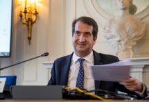 El BBVA contempla retirar la opa al Sabadell por las condiciones del Gobierno | Economía