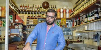 La guerra de la ginjinha: el último conflicto entre la Lisboa histórica y la turística | Carta del corresponsal