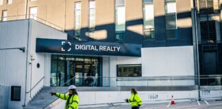 Los empleos ‘fantasma’ en los centros de datos | Economía