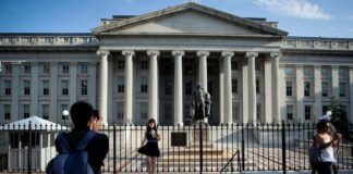 Amarás la deuda y el déficit sobre todas las cosas | Economía