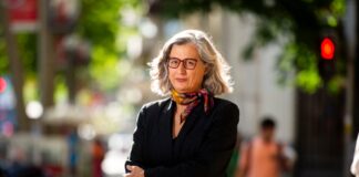 Anacláudia Rossbach, directora ejecutiva de ONU-Habitat: “Más de 300 millones de personas viven en la calle y más de 1.000 en asentamientos precarios” | Planeta Futuro