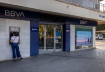 El BBVA gana un 9% más en el primer semestre y responde al Sabadell con 36.000 millones en pagos a los accionistas para 2028 | Economía