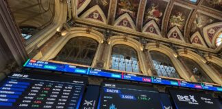 Las Bolsas europeas corrigen ante el aumento de las presiones arancelarias | Economía