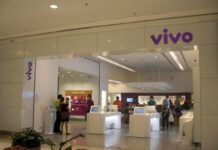 Telefónica compra a CDPQ su mitad de FiBrasil por 131 millones de euros | Empresas