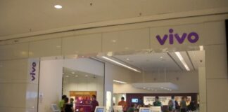 Telefónica compra a CDPQ su mitad de FiBrasil por 131 millones de euros | Empresas