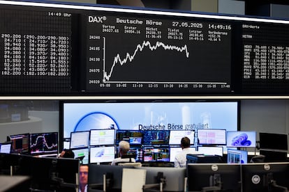 Operadores de la Bolsa de Fráncfort, el 27 de mayo. 