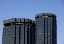 Hacienda ingresa 566 millones por el nuevo impuesto a la banca en el primer pago del año | Economía