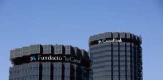 Hacienda ingresa 566 millones por el nuevo impuesto a la banca en el primer pago del año | Economía