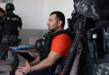 ‘Hasta nunca, Fito’. Así se despide el presidente Daniel Noboa del líder de Los Choneros extraditado a EE. UU. | Política | Noticias