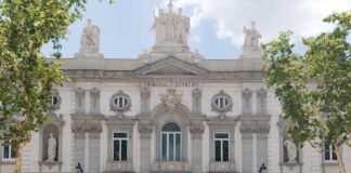 El Supremo avala que noches y festivos son parte del salario de los funcionarios a turnos de permiso o baja | Economía