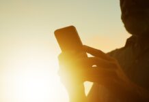 Las tres grandes ‘telecos’ perdieron cuota e ingresos en 2024 frente a la pujanza de Digi | Empresas