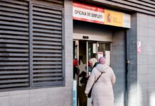 La OCDE recomienda a España movilizar más trabajadores mayores y migrantes para seguir creciendo | Economía